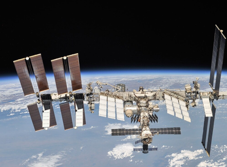 SHBA-ja paralajmëron për kërcënime ruse dhe kineze në hapësirë