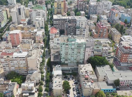 Sigurimi nga tërmetet e përmbytjet, si do të funksionojë skema me detyrim dhe cilat janë përfitimet?