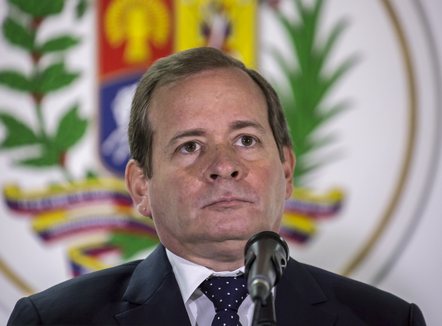 Akuzohej nga Maduro për komplot, opozitari në Venezuelë merret peng pas lirimit nga burgu