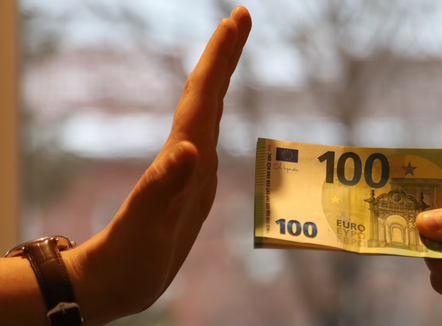 TI: Kosova, hap prapa në luftën kundër korrupsionit