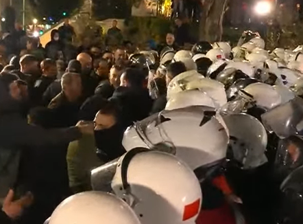 Protesta e opozitës, Taulant Balla: Kush godet policinë, godet shtetin