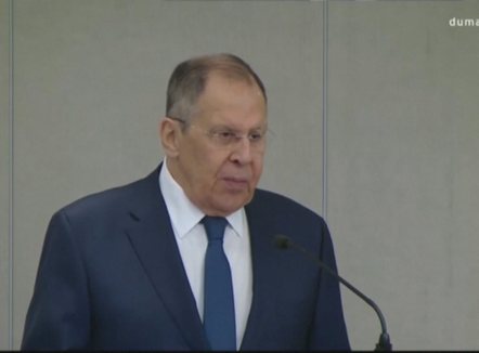 “Lufta” për naftën, Lavrov kritikon sërish SHBA: Po na diskriminon në Venezuelë
