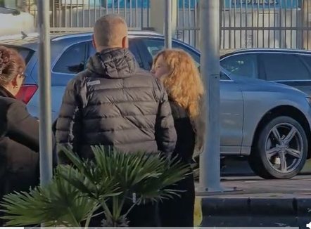 Humbën jetën nga monoksidi i karbonit në Itali, mbërrijnë në Durrës trupat e pajetë të familjes Kola