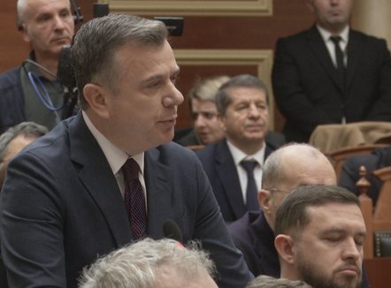 Balla, thirrje PD-së: Distancohuni nga dhuna në protesta