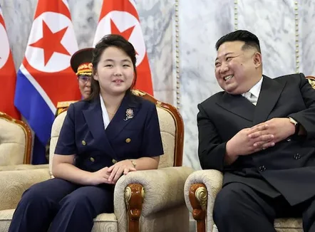 Kim Jong Un ka zgjedhur vajzën e tij adoleshente si trashëgimtare të fronit?