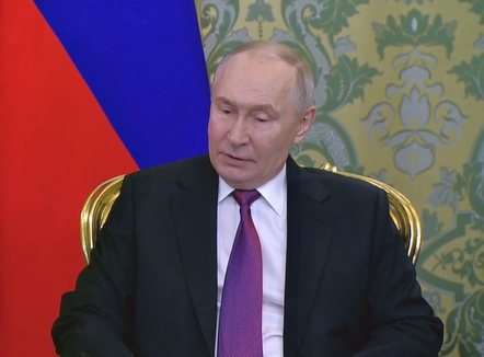 Dokumenti që do tronditë financat globale, Rusia shqyrton rikthimin e pagesave në dollarë