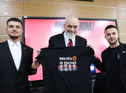 Rama: Gëzuar pavarësinë Kosovë, me keqardhje s'mund të jem në manifestimin popullor