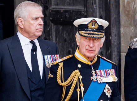 Arrestimi i Andrew, reagon Mbreti Charles: Drejtësia të bëjë punën e vet