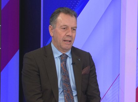 A duhet të rikandidojë Berisha?, Biberaj: “Le të kandidojë ai që aspiron”