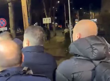 Përplasja me policët, reagon Noka: Zagarët e gjahut të Prodës dhe Ramës marrin zvarrë qytetarët