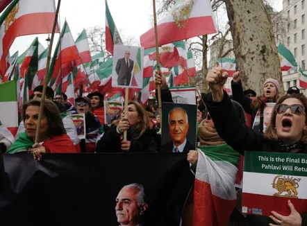 Studentët organizojnë protesta antiqeveritare në Iran, të parat pas shtypjes së demonstratave