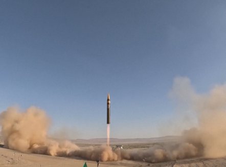 Tërhiqet Teherani, “SHBA kanë mundësi të investojnë tek nafta iraniane”