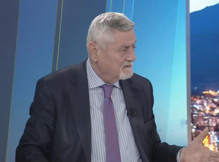 Dashamir Shehi në “Off the Record”: Pse shteti jonë ka qenë njerk për shqiptarët, jo babë