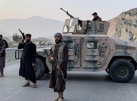 Pakistani sulmon Afganistanin, talebanët paralajmërojnë hakmarrje