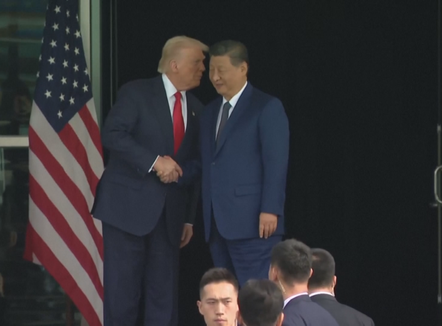 Rriten shqetësimet në Tajvan, Donald Trump ndërpret shitjen e armëve