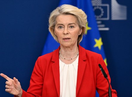  BE i zhbllokon Hungarisë mbi 16 miliardë euro, Von der Leyen: Po fryn era e ndryshimit