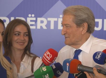 Ndërkombëtarët në Kuvend, mesazh i “hidhur” gjerman: Votoni për kryetar të ri