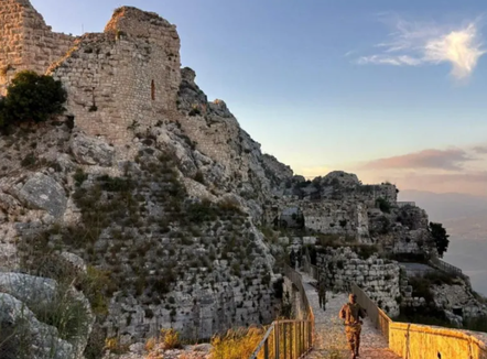 Zgjerohet ofensiva ndaj Hezbollaut, Izraeli merr nën kontroll kështjellën 900-vjeçare në Liban