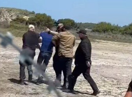Dhunoi protestuesin në Zvërnec, lihet në burg Gerald Biba