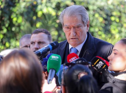 Berisha për projektin në Zvërnec: Dënoj dhunën ndaj protestuesve, PD mbështet fuqishëm investimet e huaja