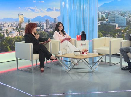 “Vjosa Osmani shkeli Kushtetutën”, eksperti: Vuri egon politike mbi parimet, shpresoj rritje për Kurtin në zgjedhje