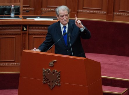 Berisha: Anuloni antimitungun që do organizoni nesër në Vlorë, akt lufte që mafia shtetërore u shpall qytetarëve