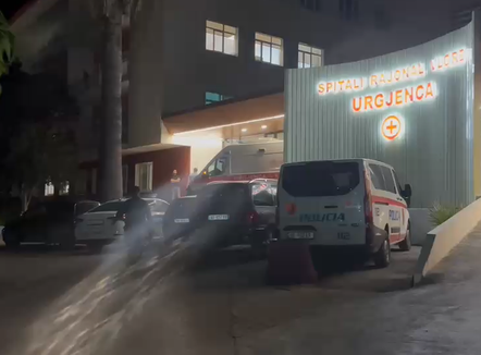 Të shtëna me armë zjarri në Vlorë, plagoset një person 