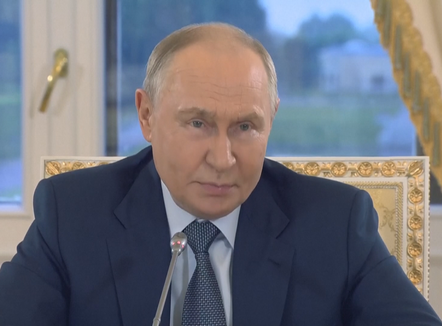  “Duam paqe me Kievin”, Putin: Fati i Ukrainës është vendosur në Alaskë