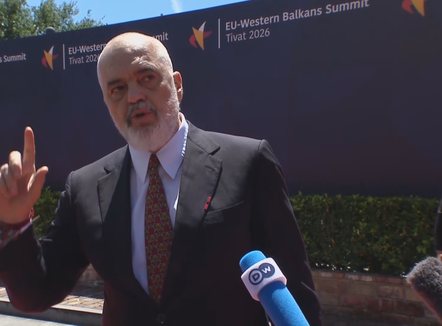 “Nuk ka projekt për Zvërnecin”, Rama nga Tivati: Protesta, iranianët të përfshirë në luftën hibride