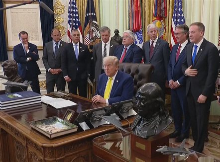 Sanksione ndaj Presidentit, Trump paralajmëron: Amerika do të kujdeset për Kubën