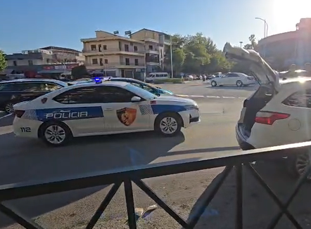 Vlorë, plagosje me armë zjarri te rrethrrotullimi i Çoles