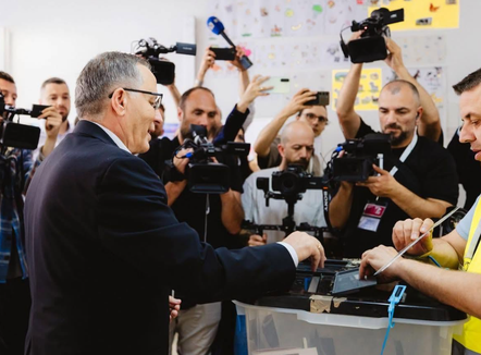 Hamza: Qytetarët treguan kulturë demokratike, çdo votë të numërohet me kujdes