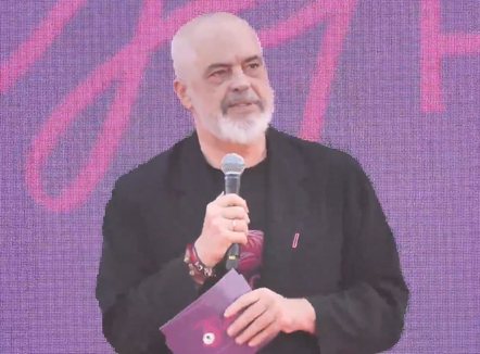 Rama ironizon influencerët për protestën e Zvërnecit: Shqipëria nuk është rezervati juaj 