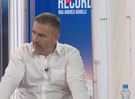 Gazetari: Berisha ka arritur qëllimin e jetës, do të dalë nga politika pa “non grata”