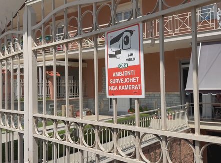 Drenova, fshati, ku çdo banesë është vjedhur. Banorët, apel policisë