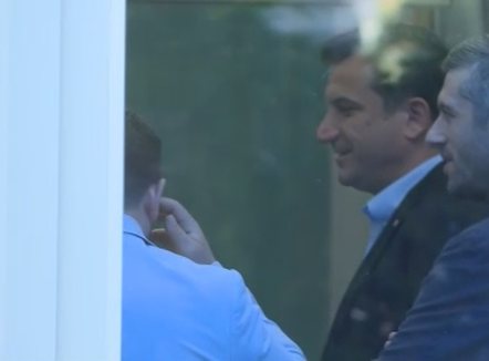 GJKKO urdhër SPAK për fashikujt, Veliaj mungon në gjyq: Mbajtja në kafaz antikushtetuese