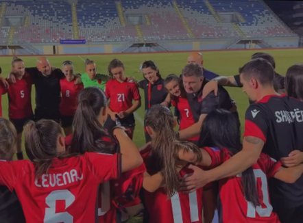 Sukses historik, vajzat kuqezi sigurojnë Play Off-in e botërorit 2027