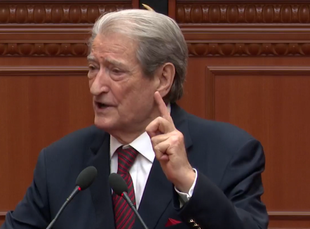 Berisha kërkon mocion me debat me Ramën: Duhet të merremi vetëm me plotësimin e kërkesave të protestuesve!