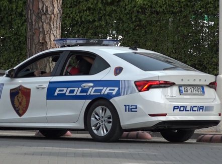 Tentohet të vidhet banka në Shkozë, autori kapet nga policia