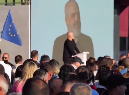 Rama: Sazani nuk shitet dhe nuk jepet me qira! Është pronë e Shqipërisë