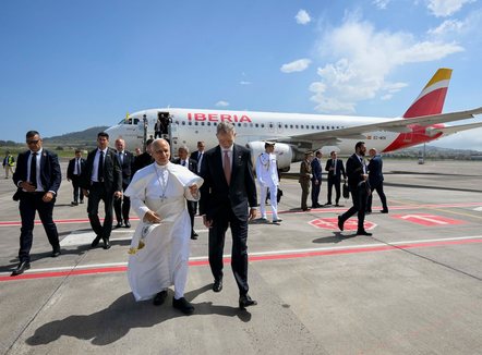 Defekt në fluturimin Iberia, Papa Leo XIV kthehet në Romë me avionin e Mbretit të Spanjës