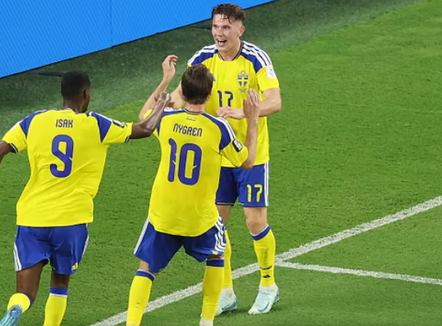 Suedia jep spektakël me dyshen Gyokeres-Isak; Bregu i Fildishtë surprizon Ekuadorin