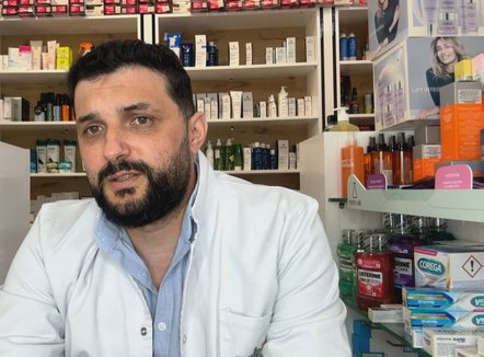 Sqarimi i farmacistit: Antibiotiku ka shpëtuar jetë