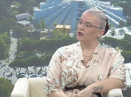 Këshilla e natyropates: Antibiotiku shkakton myk, hani mish