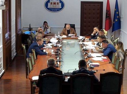 PS ndryshon draftin e amnistisë penale