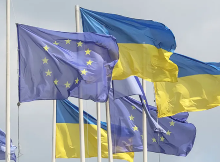 BE nis zyrtarisht procesin e anëtarësimit të Ukrainës dhe Moldavisë