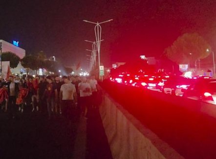Bllokimi i rrugës së Rinasit, procedohen 19 protestues, sekuestrohen dy automjete