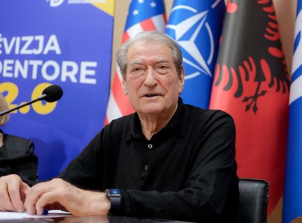 Berisha udhëzon pedagogët: Bëni gjithçka që kjo protestë të ketë sukses, mos dekurajoni studentët