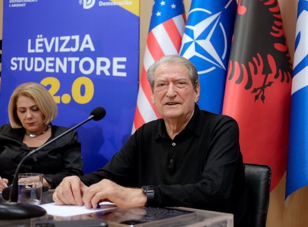 Berisha: Droga po shpopullon vendin, vetëm një grup fitoi 6-7 miliardë euro