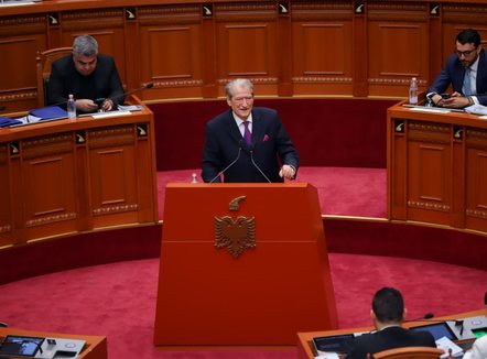 Berisha: Ky parlament nuk mund të trajtojë çështje tjetër përveç axhendës së qytetarëve në protestë